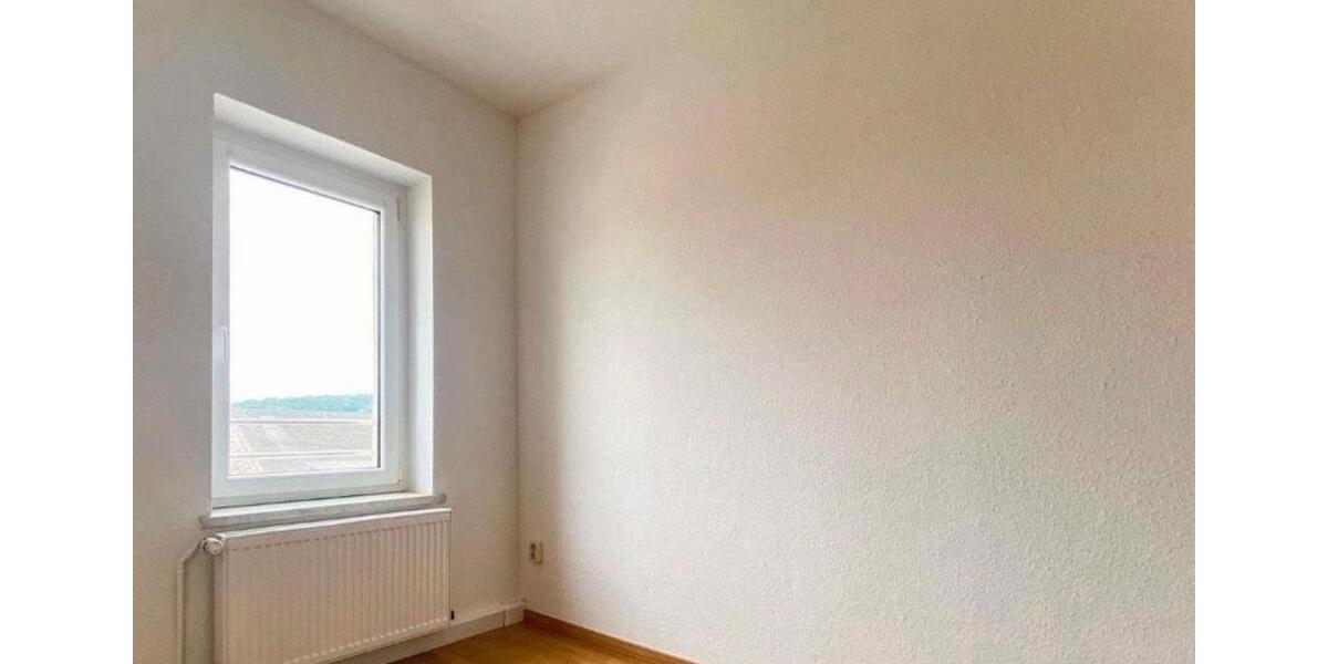 Dachgeschoßwohnung Gera Debschwitz - 2 Zimmer, 44 m&sup2;, 285&euro; | Angebot:26442704