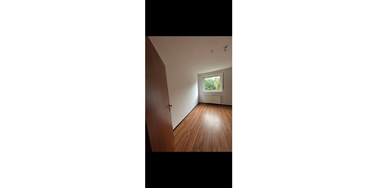 Dachgeschoßwohnung Bad Laer - 3 Zimmer, 80 m&sup2;, 1.000&euro; | Angebot:26269893