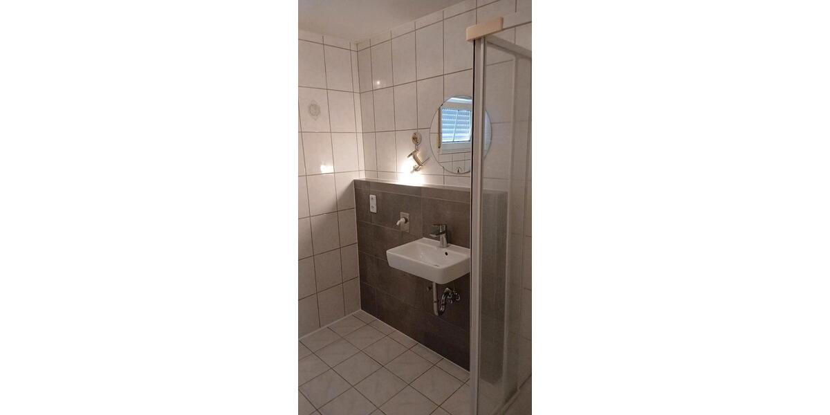 Etagenwohnung Beltheim - 1 Zimmer, 57 m&sup2;, 490&euro; | Angebot:26320352