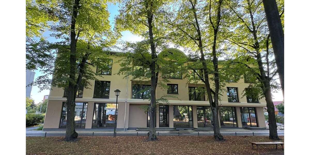 Etagenwohnung Hennigsdorf - 4 Zimmer, 121 m&sup2;, 1.820&euro; | Angebot:25237036