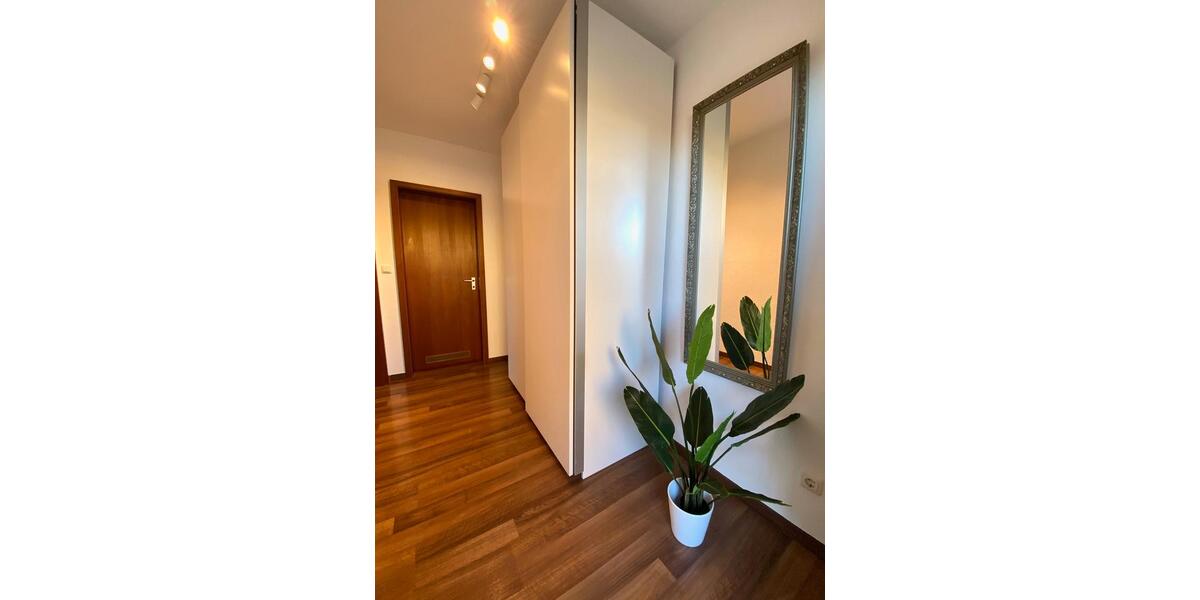 Erdgeschoßwohnung Würzburg Lengfeld - 1 Zimmer, 52 m&sup2;, 1.240&euro; | Angebot:24750828