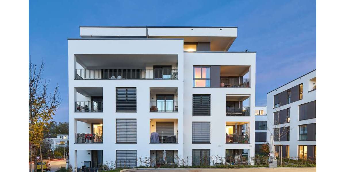 Etagenwohnung Pfullingen - 4 Zimmer, 111 m&sup2;, 1.620&euro; | Angebot:27272618