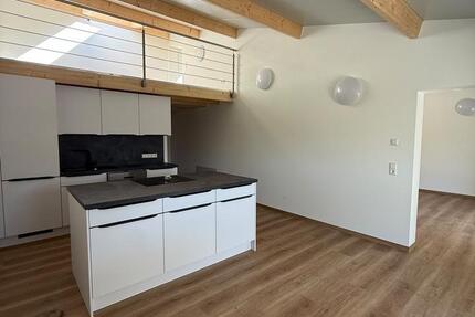 Wohnung Efringen-Kirchen Kirchen - 2 Zimmer, 92 m&sup2;, 1.300&euro; | Angebot:27601416