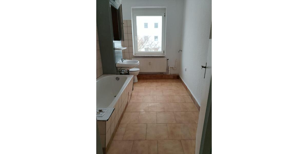 Etagenwohnung Ebeleben - 3 Zimmer, 62 m&sup2;, 330&euro; | Angebot:26676622
