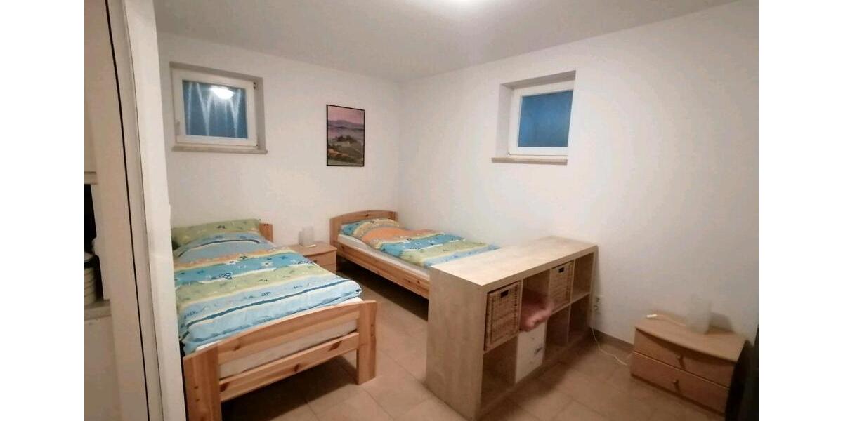 Wohnen auf Zeit Hainichen - 2.5 Zimmer, 59 m&sup2;, 50&euro; | Angebot:25354184