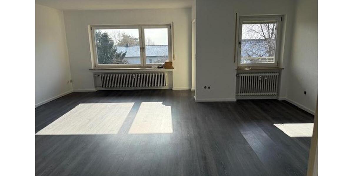 Etagenwohnung Leinburg - 3 Zimmer, 85 m&sup2;, 890&euro; | Angebot:25172986