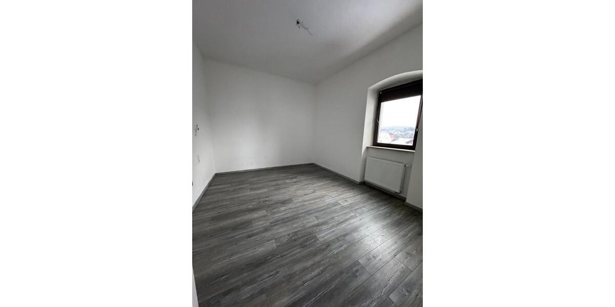 Etagenwohnung Schöllnach - 3 Zimmer, 90 m&sup2;, 730&euro; | Angebot:24432991