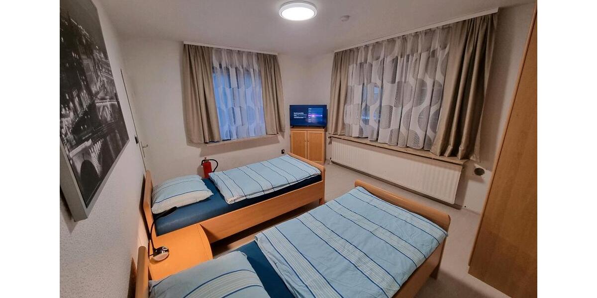 Wohnen auf Zeit Norderstedt Garstedt - 10 Zimmer, 180 m&sup2;, 25&euro; | Angebot:26231860