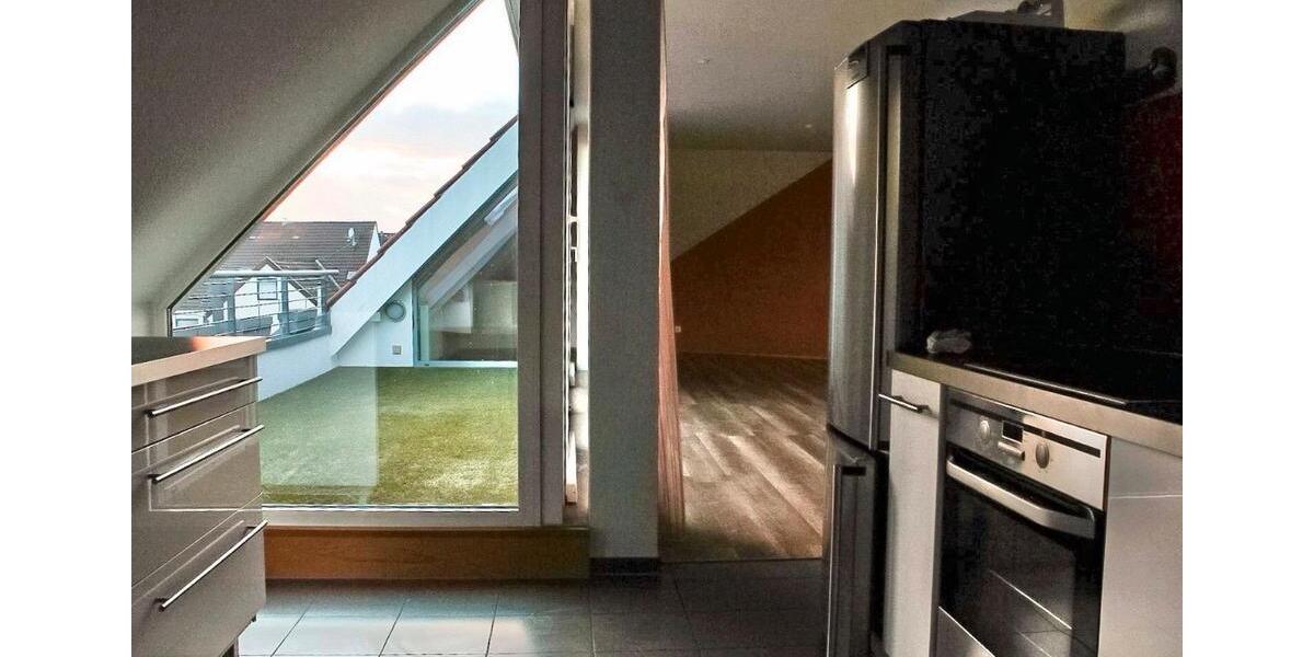 Dachgeschoßwohnung Gütersloh - 3 Zimmer, 104 m&sup2;, 950&euro; | Angebot:24849014