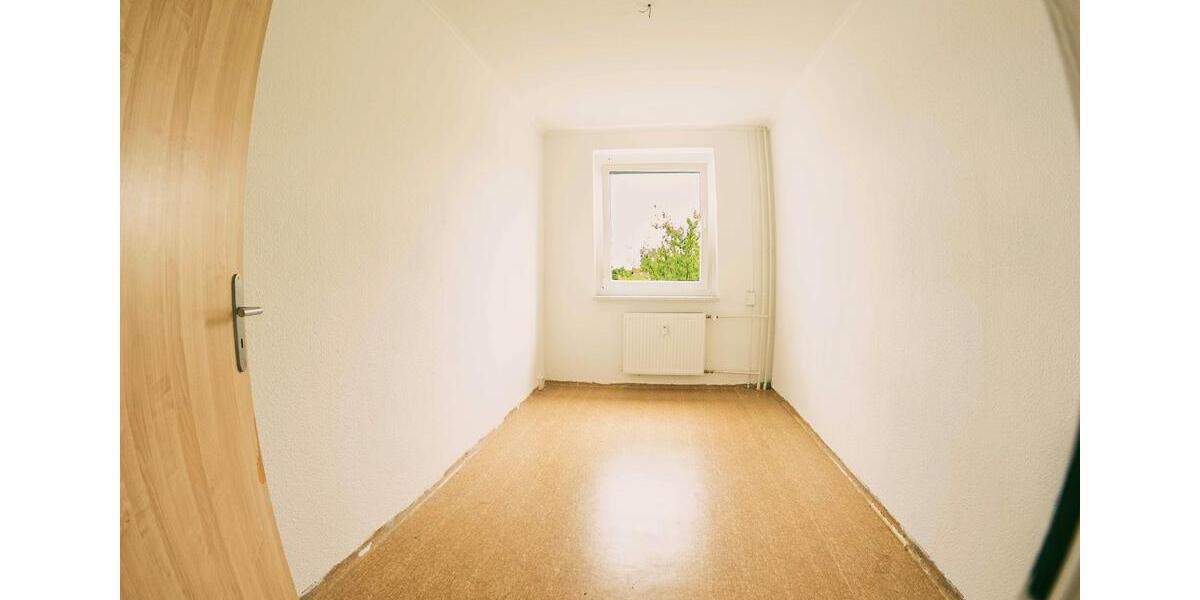 Etagenwohnung Prenzlau - 4 Zimmer, 76 m&sup2;, 530&euro; | Angebot:25483985