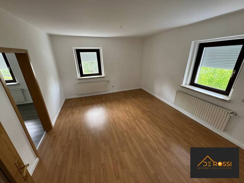GROSSE Wohnung IN EIBACH