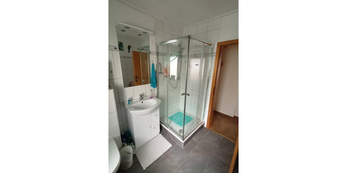 Wohnen auf Zeit Weidenthal - 4 Zimmer, 10 m&sup2;, 15&euro; | Angebot:26594487