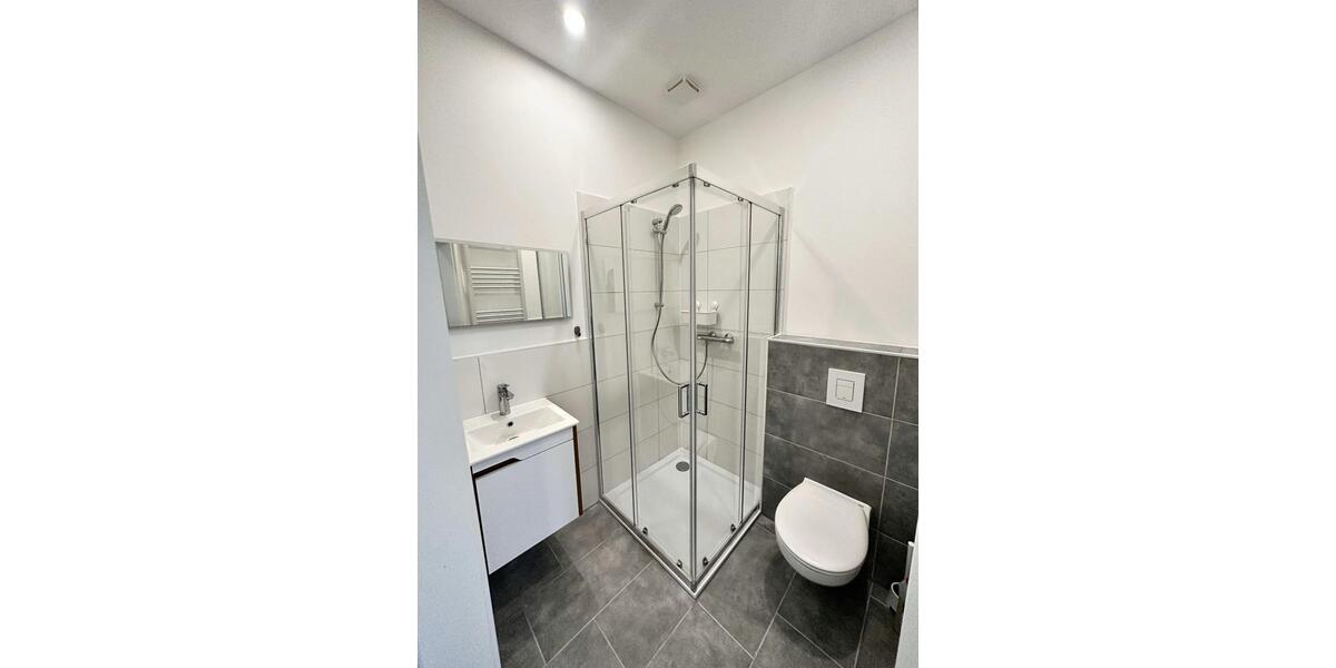 Wohnen auf Zeit Brühl - 5 Zimmer, 143 m&sup2;, 25&euro; | Angebot:22906681