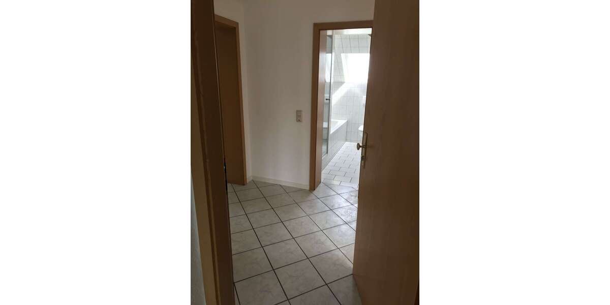 Wohnung zum Mieten in Ehringshausen 700 € 95 m² 4 zimmer