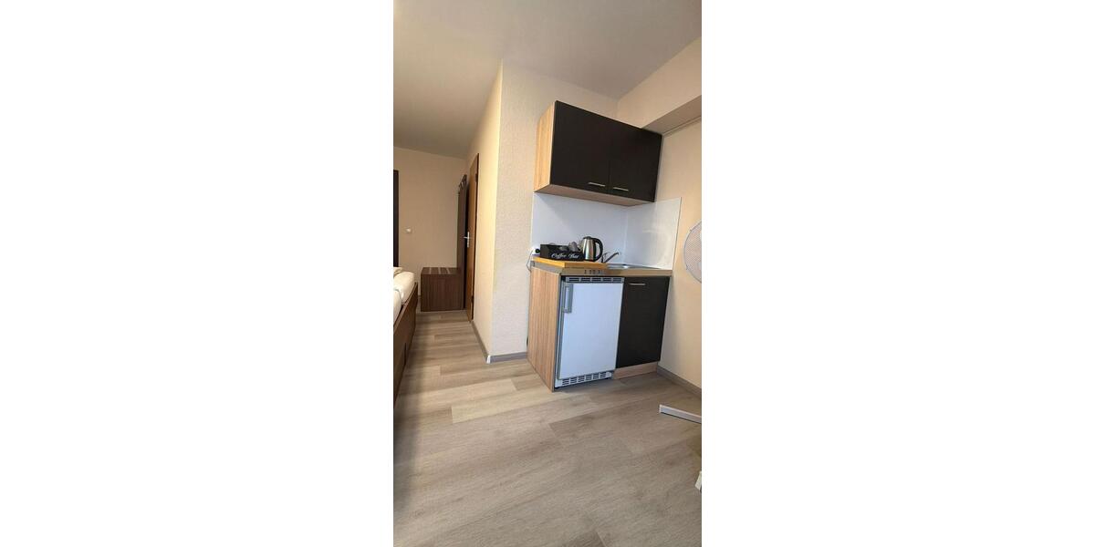 Wohnen auf Zeit Fellbach Oeffingen - 1 Zimmer, 17 m&sup2;, 780&euro; | Angebot:24550068