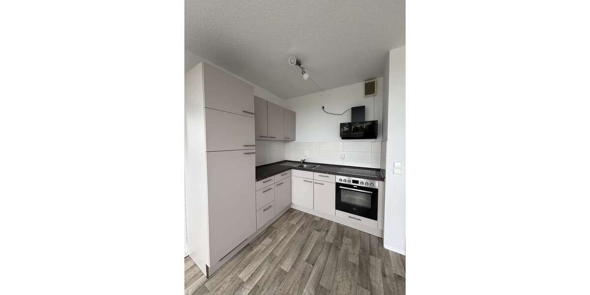 Etagenwohnung Frankfurt (Oder) - 3 Zimmer, 68 m&sup2;, 501&euro; | Angebot:26864796