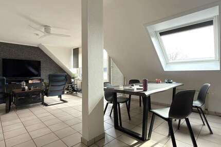 Wohnung Oberhausen Schmachtendorf - 2.5 Zimmer, 75 m&sup2;, 675&euro; | Angebot:26719260