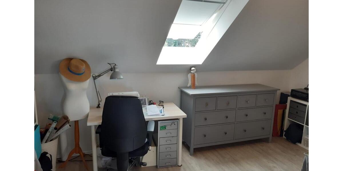 Dachgeschoßwohnung Argenthal - 3 Zimmer, 91 m&sup2;, 900&euro; | Angebot:25614310