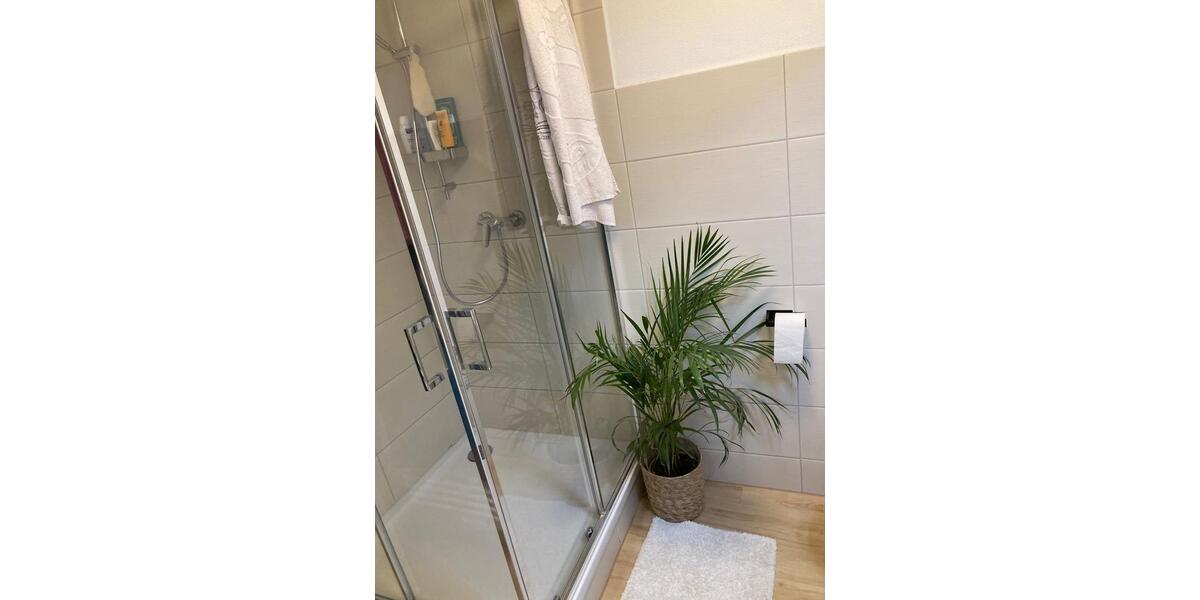 Wohnen auf Zeit Stadtroda - 1 Zimmer, 11 m&sup2;, 290&euro; | Angebot:25376359