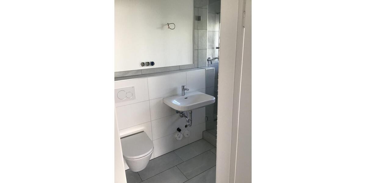 Etagenwohnung Köln Kalk - 4 Zimmer, 105 m&sup2;, 1.460&euro; | Angebot:26634204