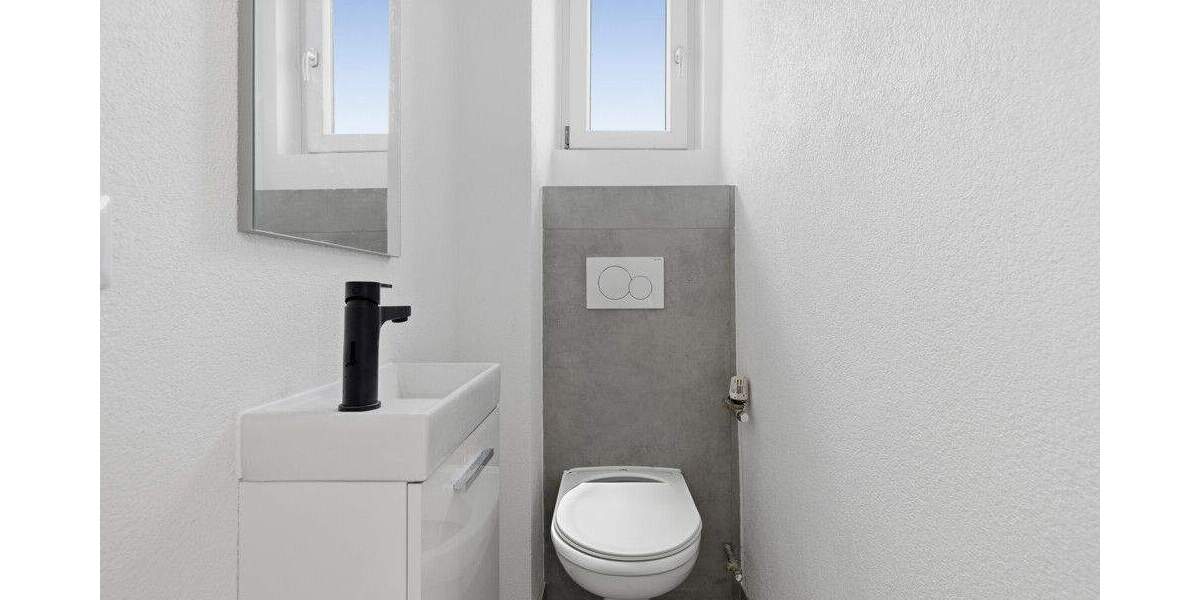 Wohnen zum Wohlfühlen - frisch sanierte 3-Zimmer-Wohnung mit Balkon & Gartenanteil 3 zimmer