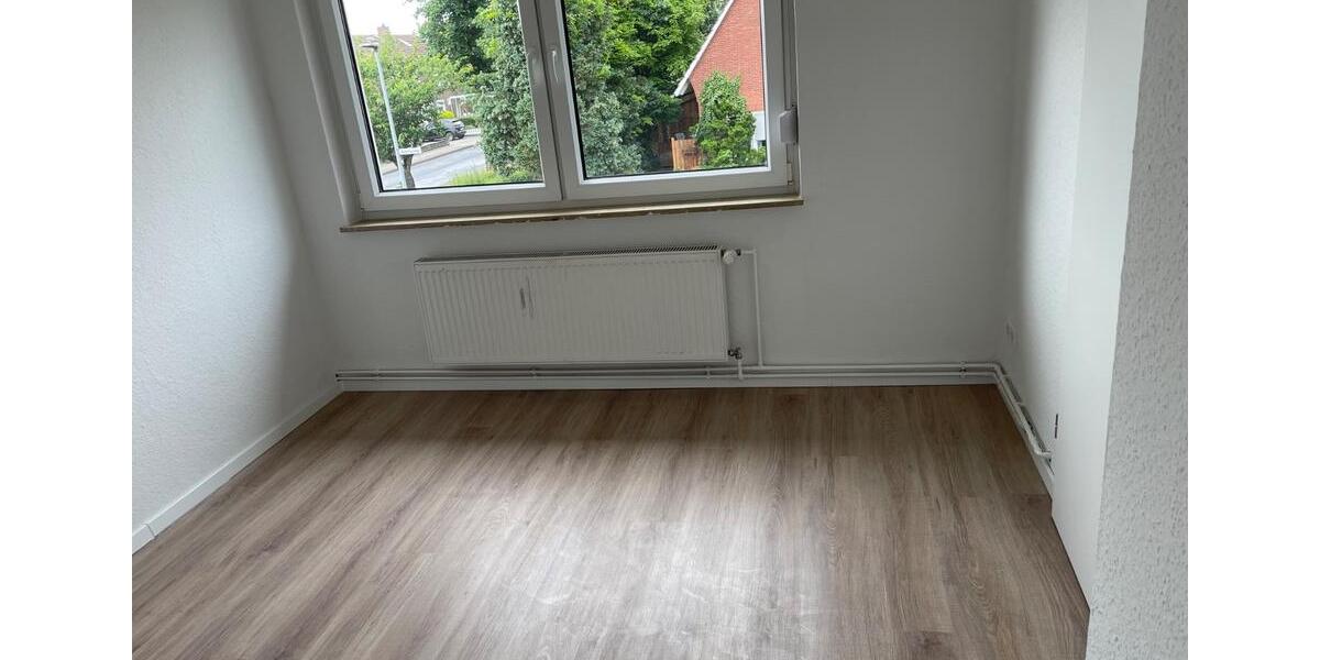 Dachgeschoßwohnung Haselünne - 3 Zimmer, 83 m&sup2;, 700&euro; | Angebot:26003943