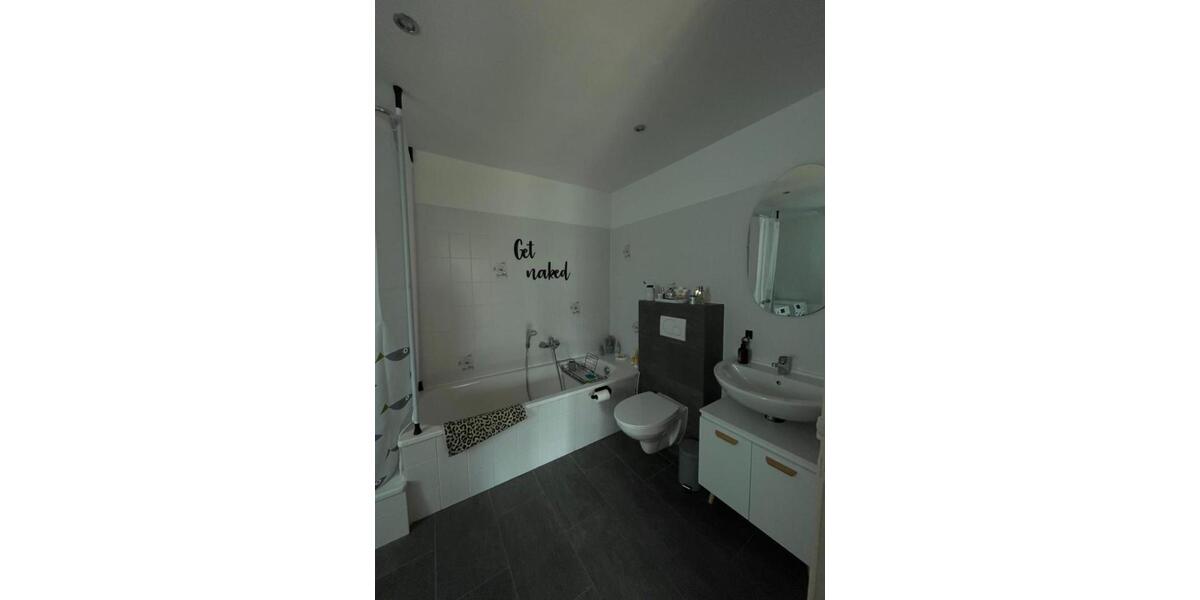 Dachgeschoßwohnung Wedel - 3 Zimmer, 95 m&sup2;, 1.250&euro; | Angebot:24467140