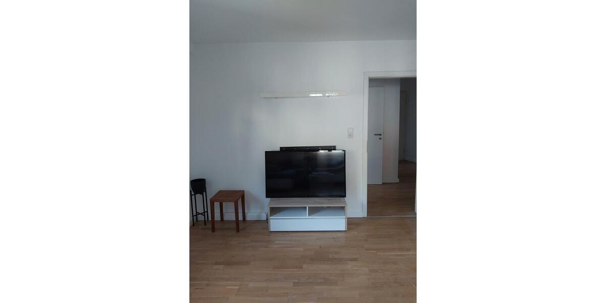 Dachgeschoßwohnung Laudenbach - 2 Zimmer, 63 m&sup2;, 900&euro; | Angebot:24672624