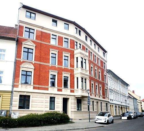 Etagenwohnung Brandenburg an der Havel Neustadt - 2 Zimmer, 69 m&sup2;, 690&euro; | Angebot:25741947