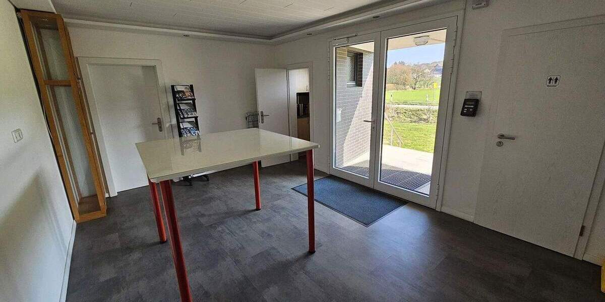 Gewerbeobjekt Kalletal-Erder Erder - 2.500&euro; | Angebot:25771950