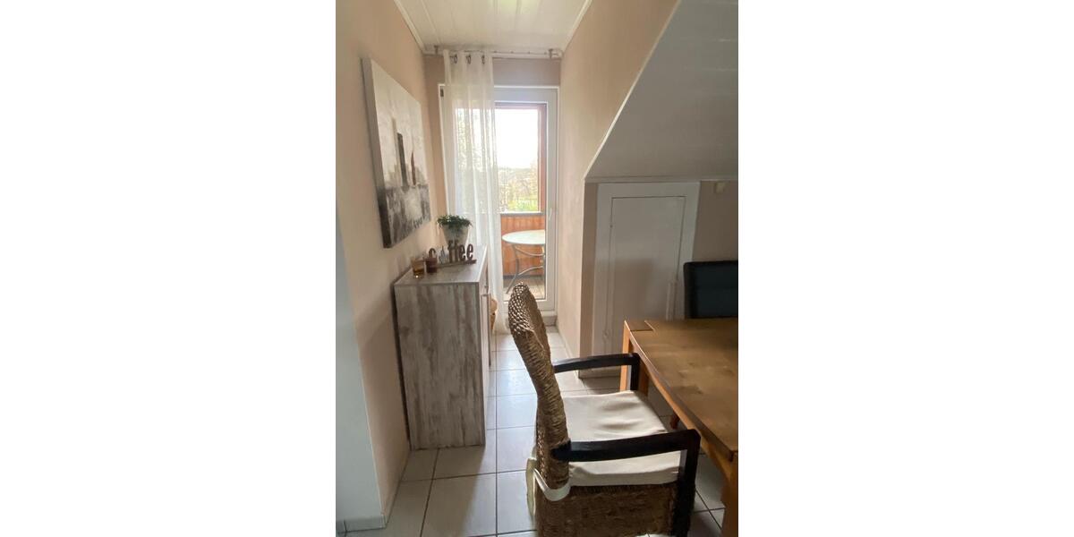 Dachgeschoßwohnung Hillesheim - 3 Zimmer, 84 m&sup2;, 940&euro; | Angebot:26231849