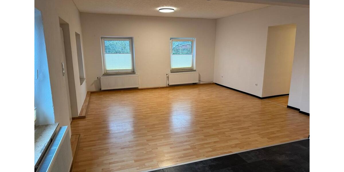 Erdgeschoßwohnung Upgant-Schott Schott - 4 Zimmer, 120 m&sup2;, 1.200&euro; | Angebot:24564535