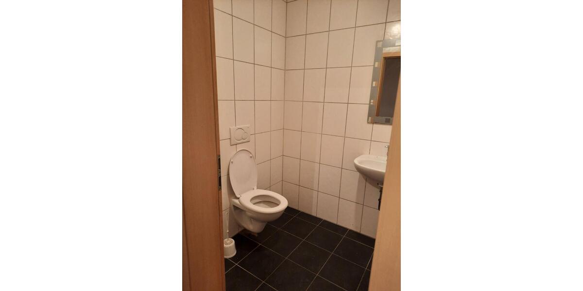 Etagenwohnung Mitterteich - 3 Zimmer, 83 m&sup2;, 590&euro; | Angebot:25823252