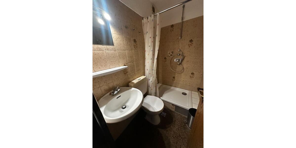 Etagenwohnung Freiburg im Breisgau Haslach - 1 Zimmer, 11 m&sup2;, 650&euro; | Angebot:25046492