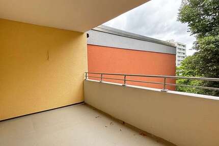 Wohnung zum Mieten in Augsburg 990 € 74.39 m²