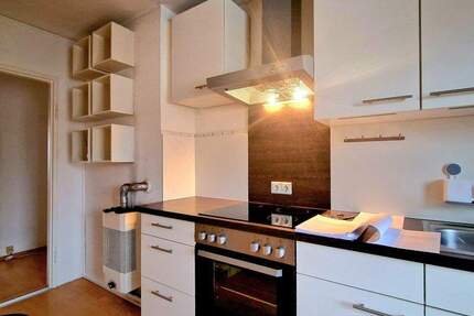 Ruhige Lage, schöne 2 Zimmer Wohnung mit Balkon im Niebelungenviertel 2 zimmer