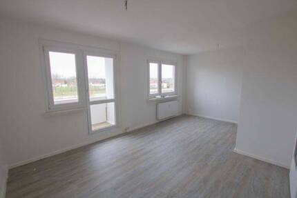 Wohnung Halle (Saale) Heide Nord - 6 Zimmer, 113 m&sup2;, 567&euro; | Angebot:26142627