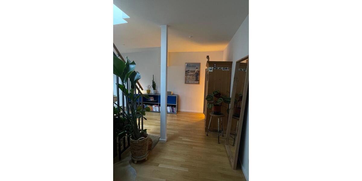 Dachgeschoßwohnung Berlin Friedrichshain-Kreuzberg - 2 Zimmer, 78 m&sup2;, 2.000&euro; | Angebot:25989758