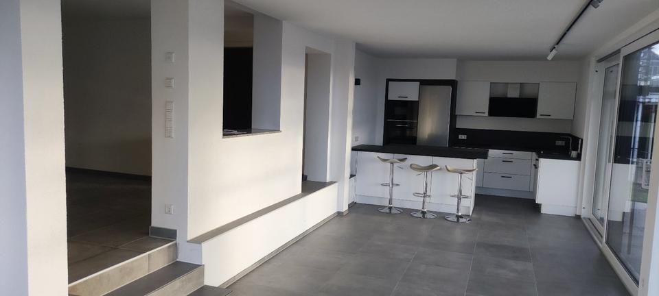 Terrassenwohnung Uhingen - 2.5 Zimmer, 100 m&sup2;, 1.200&euro; | Angebot:26588259