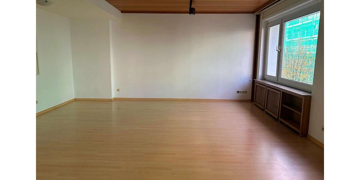 Etagenwohnung Hagen - 2 Zimmer, 86 m&sup2;, 470&euro; | Angebot:26455643