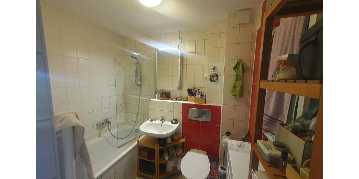 Wohnen auf Zeit Halle (Saale) Am Wasserturm/Thaerviertel - 1 Zimmer, 13 m&sup2;, 350&euro; | Angebot:25636378