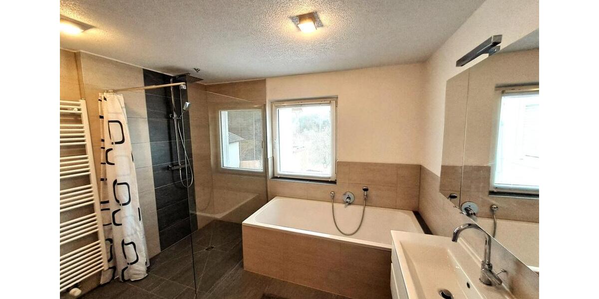 Wohnen auf Zeit Aalen Dewangen - 4 Zimmer, 13 m&sup2;, 600&euro; | Angebot:25436612