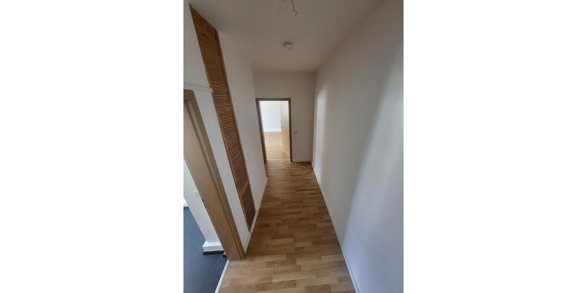 Etagenwohnung Merseburg - 2 Zimmer, 55 m&sup2;, 358&euro; | Angebot:21872903