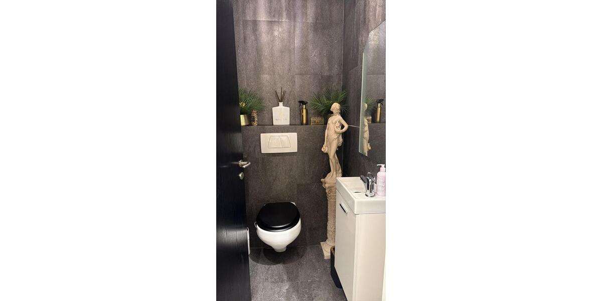 Etagenwohnung Bad Dürrheim - 3.5 Zimmer, 104 m&sup2;, 1.150&euro; | Angebot:25328089