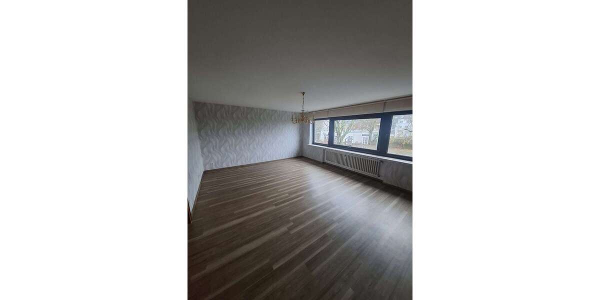 Etagenwohnung Duisburg Duisburg-Mitte - 5 Zimmer, 147 m&sup2;, 1.117&euro; | Angebot:23827850