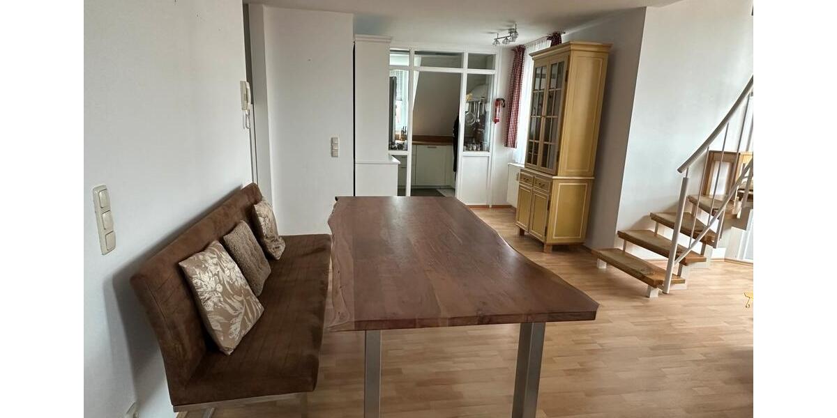 Etagenwohnung Neustadt an der Donau - 4.5 Zimmer, 115 m&sup2;, 1.230&euro; | Angebot:26042060
