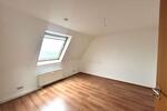 Dachgeschoßwohnung Limbach-Oberfrohna Oberfrohna - 4 Zimmer, 92 m&sup2;, 644&euro; | Angebot:26664449
