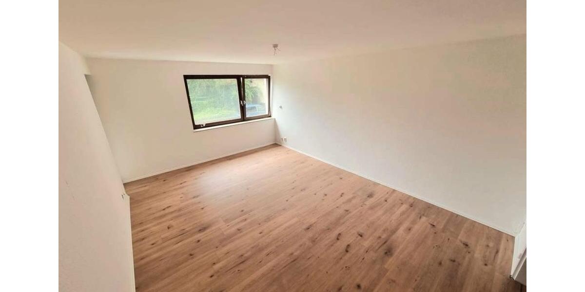 Erdgeschoßwohnung Schwerte - 3 Zimmer, 90 m&sup2;, 900&euro; | Angebot:26254894