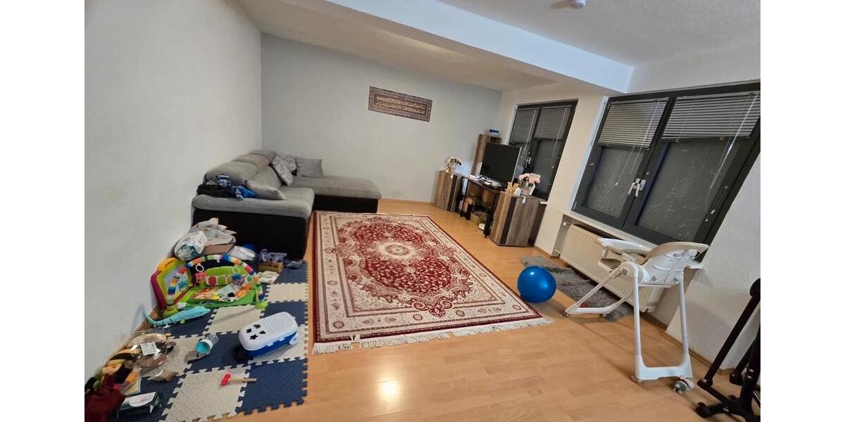 Nachmieter für geräumige schöne Wohnung Stadtmitte ab 02.2026 2 zimmer