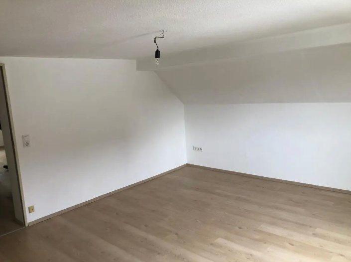 Dachgeschoßwohnung Nentershausen - 1 Zimmer, 45 m&sup2;, 345&euro; | Angebot:26192354